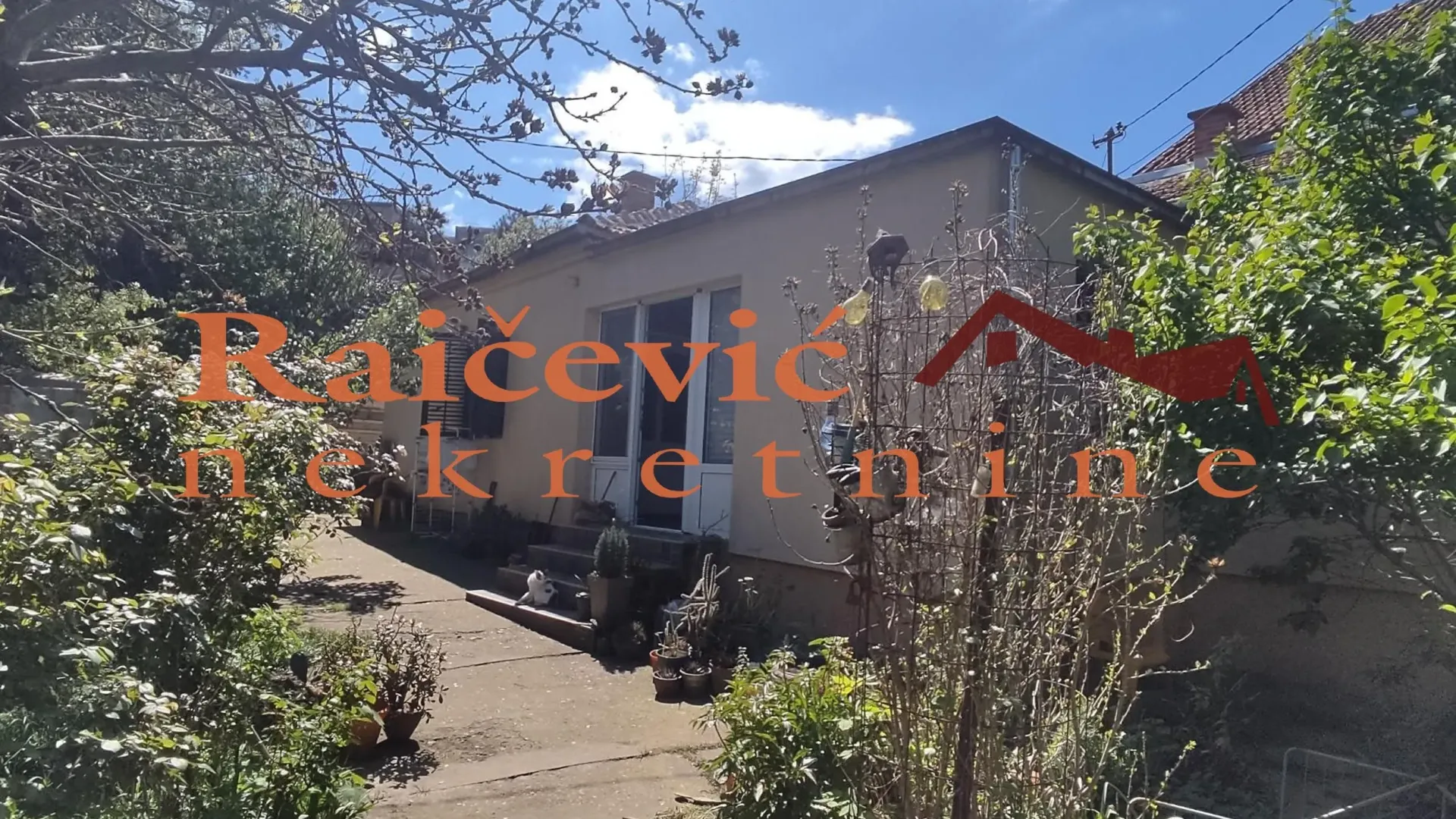 Sale, house, 92m², Voždovac Sve Podlokacije, Beograd