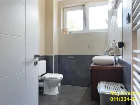 Sale, four bedroom apartment, 125m², Autokomanda, Voždovac Sve Podlokacije - image 11