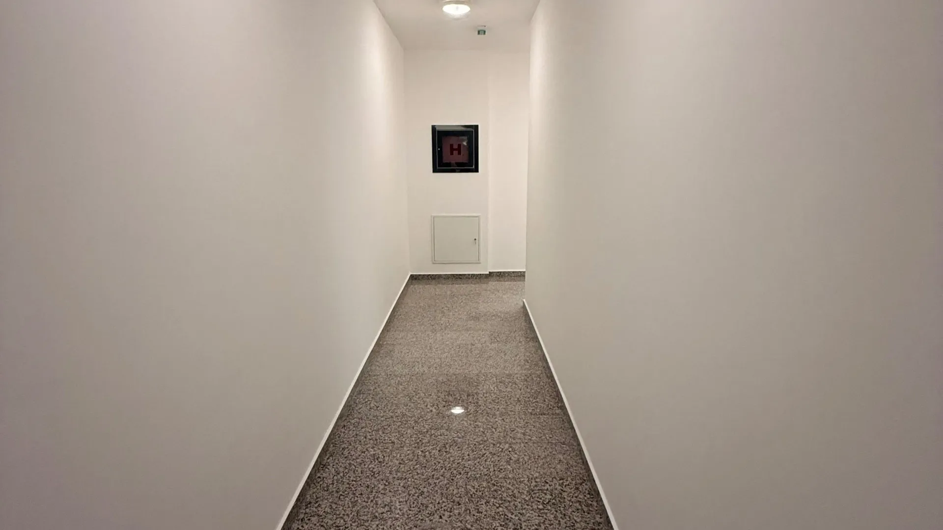 Prodaja, trosoban stan, 103m², Pržno, Budva
