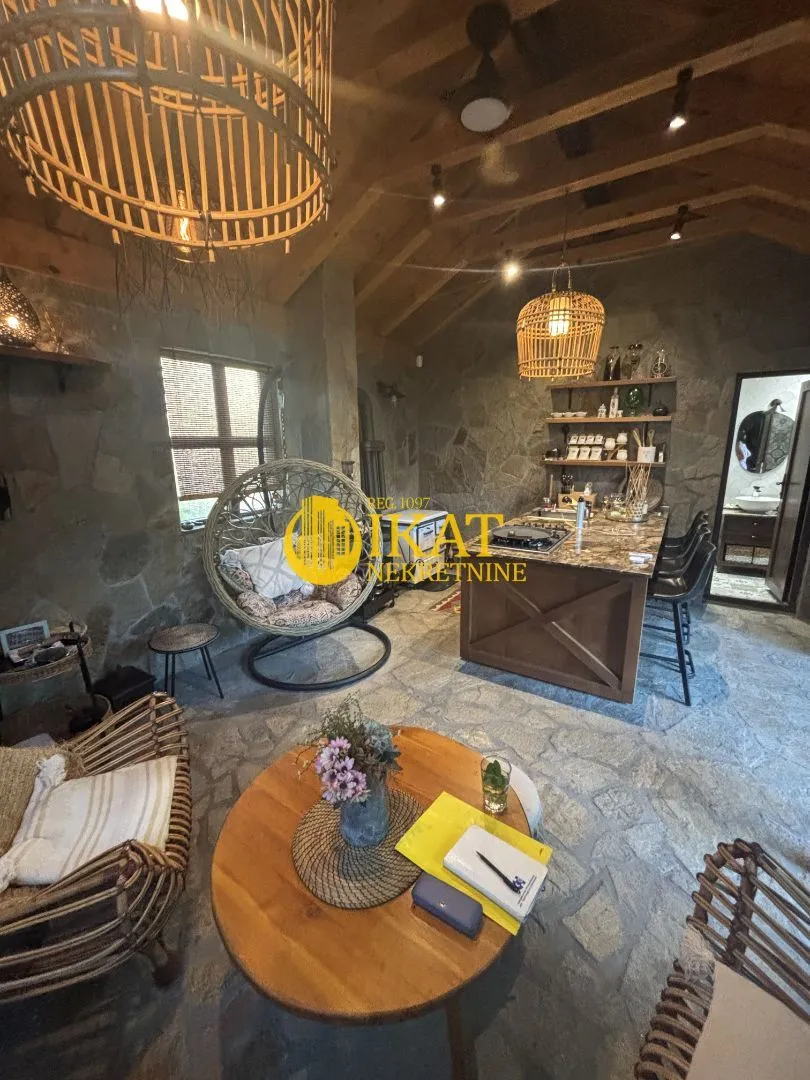 Prodaja, kuća, 157m², Radiofar, Surčin