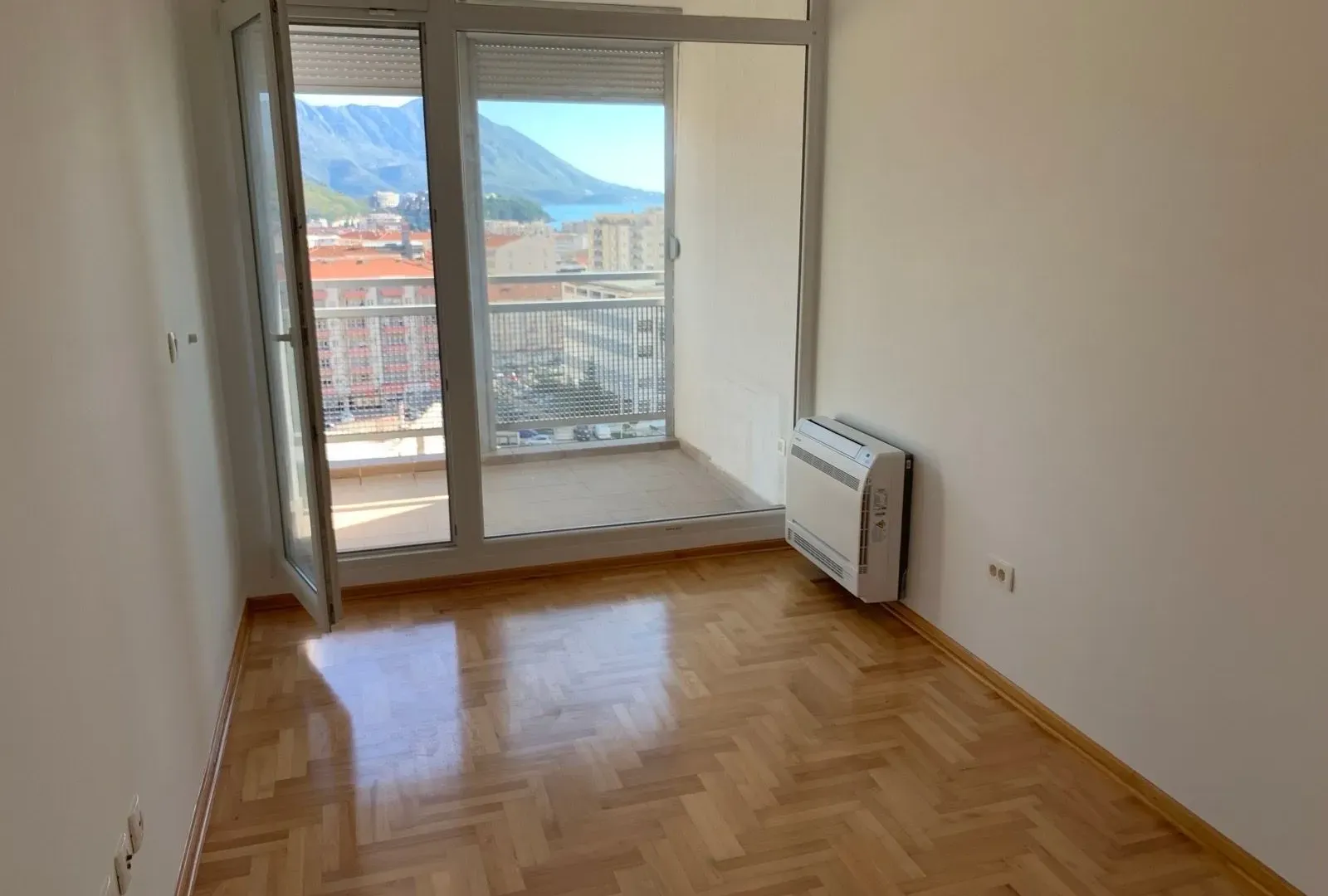 Sale, two bedroom apartment, 56m², Budva, Crna Gora
