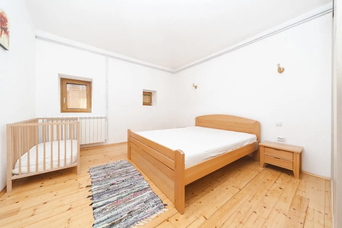 Sale, house, 458m², Kuljače, Budva