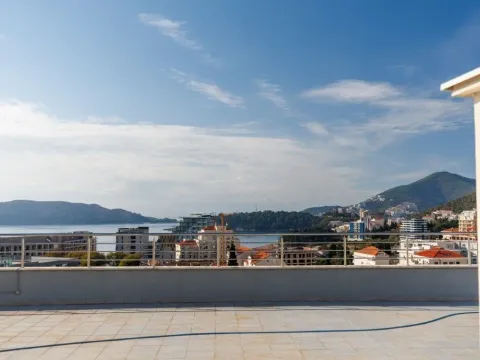 Sale, three bedroom apartment, Bečići, Budva - image 25