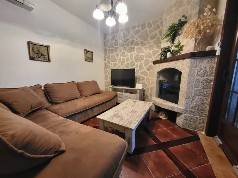 Prodaja, trosoban stan, 126m², Kostanjica, Kotor - image 22