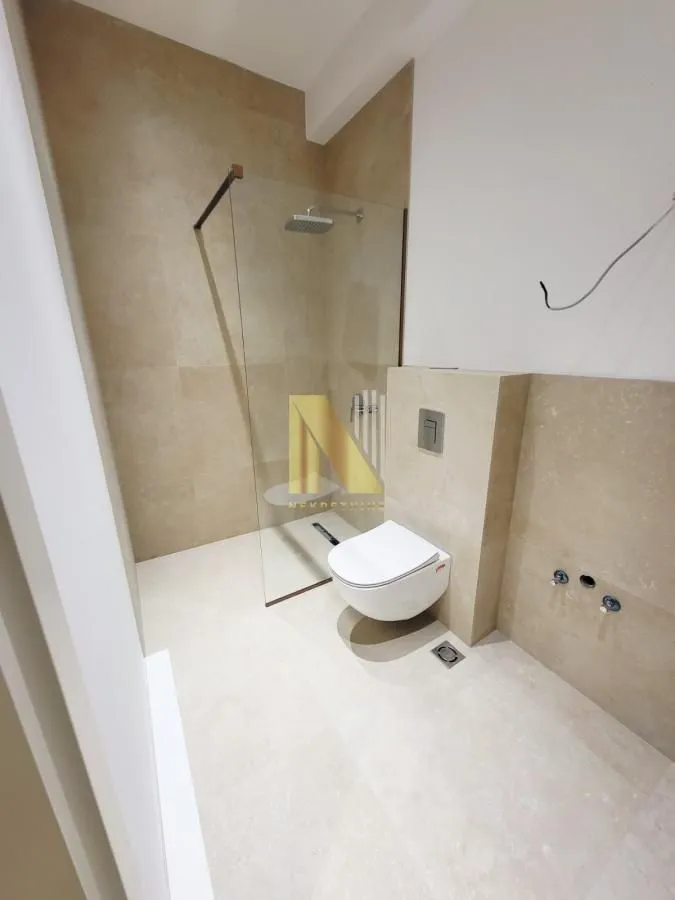 Rent, office space, 66m², Bulevar Evrope, Novi Sad Sve Podlokacije