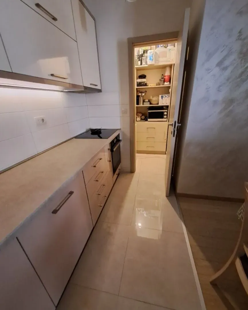 Prodaja, dvosoban stan, 72m², City Kvart, Podgorica
