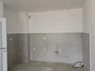 Rent, two bedroom apartment, 80m², Tološi, Podgorica - image 5