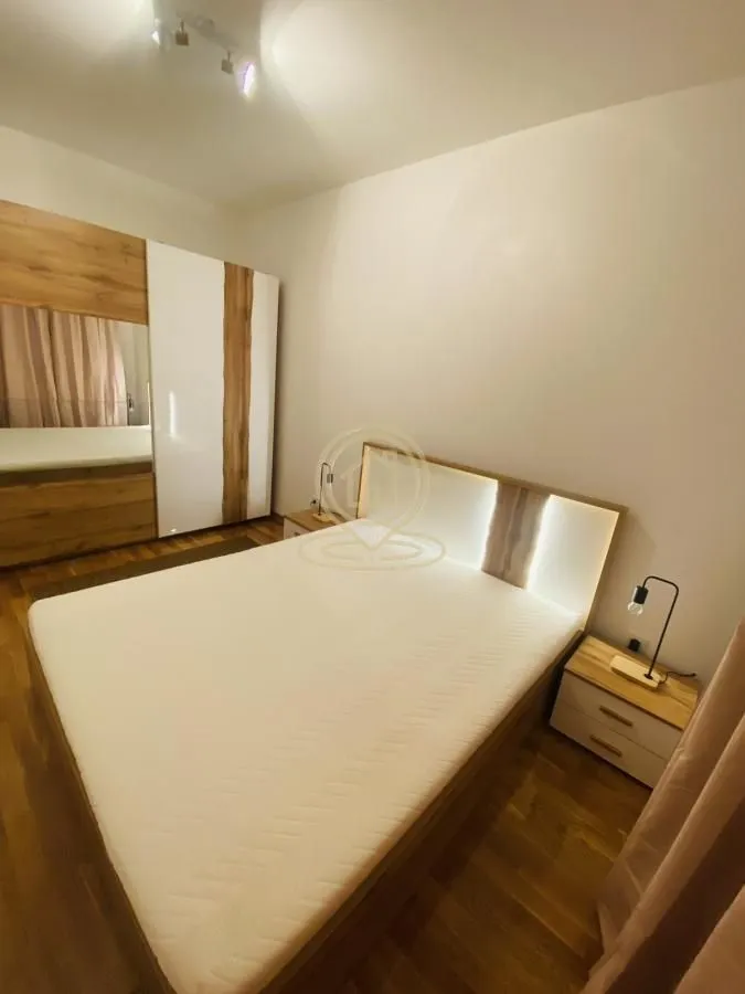 Rent, two bedroom apartment, 44m², Palilula Sve Podlokacije, Beograd