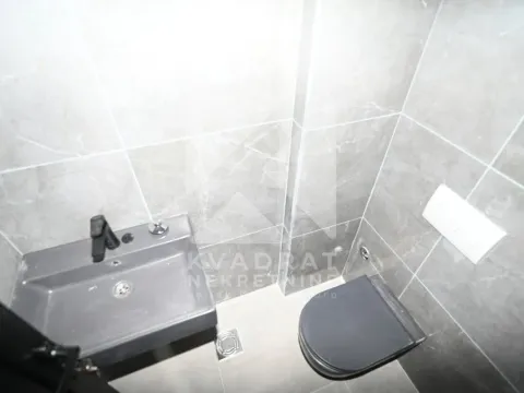 Izdavanje, poslovni prostor, 150m², Preko Morače, Podgorica - image 6