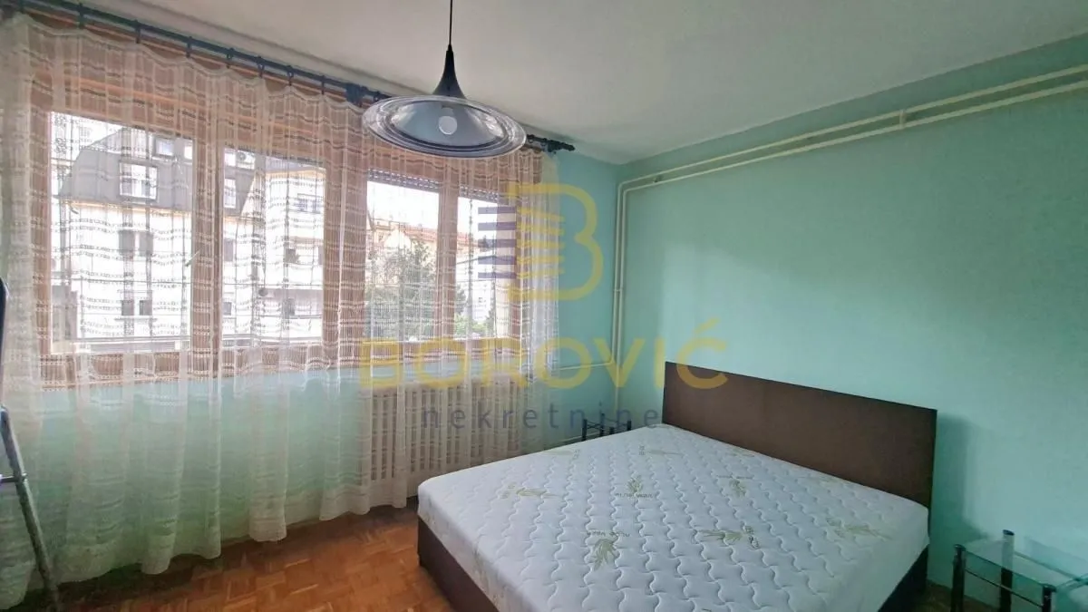 Rent, three bedroom apartment, 80m², Savski Venac, Beograd