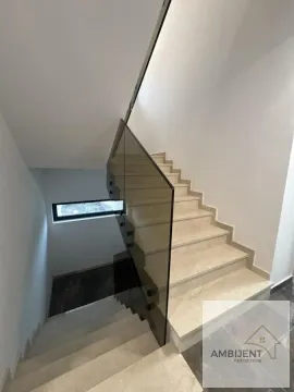Prodaja, četvorosoban stan, 116m², Stari Banovci, Stara Pazova - image 3