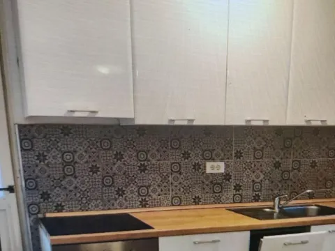 Izdavanje, dvosoban stan, 62m², Kalenić Pijaca, Vračar Sve Podlokacije - image 2