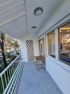 Rent, two bedroom apartment, 76m², Tivat, Crna Gora - image 2