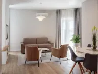 Izdavanje, dvosoban stan, 80m², Tivat, Crna Gora - image 10