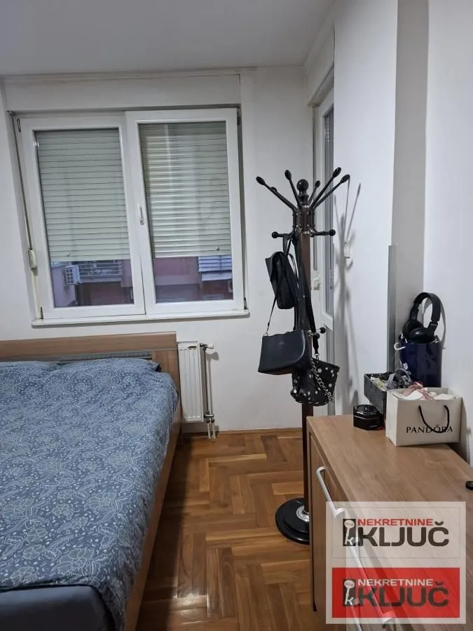Prodaja, trosoban stan, 77m², Podbara, Novi Sad Sve Podlokacije