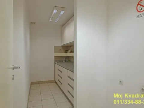 Rent, office space, 195m², Stari Grad, Beograd - image 11