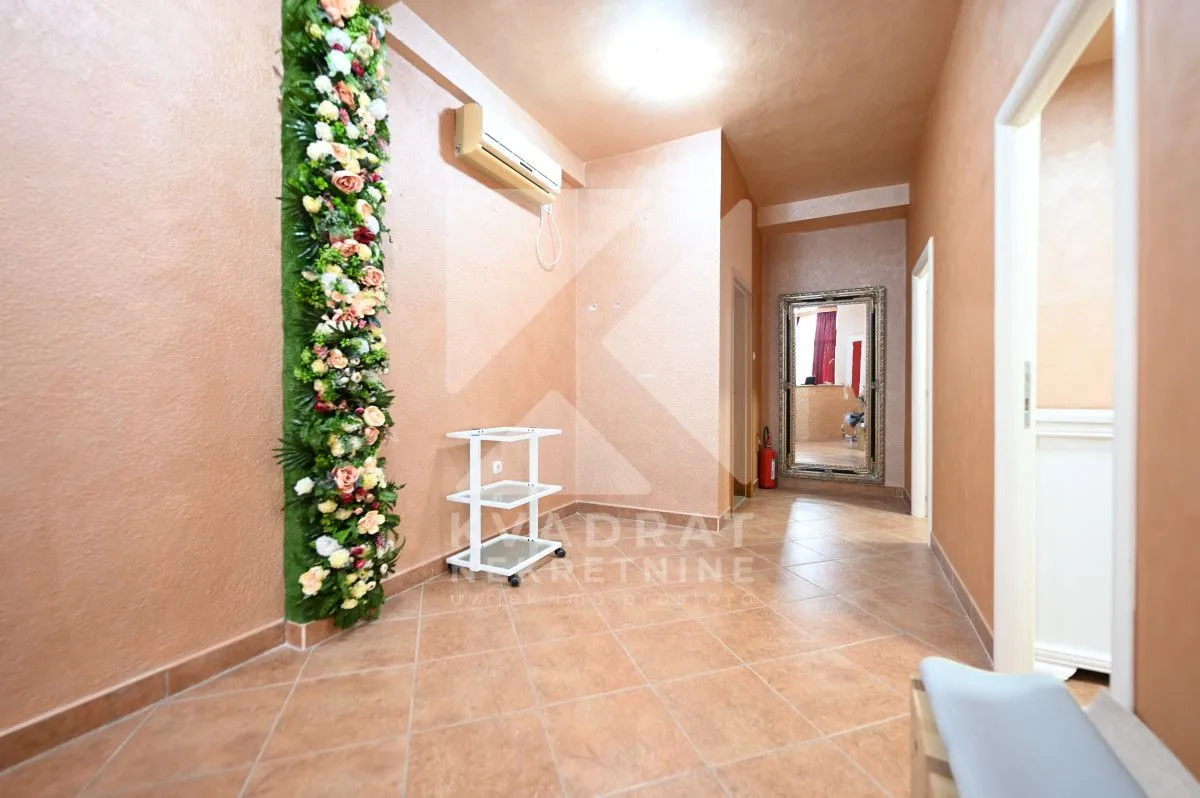 Sale, office space, 150m², Stari Aerodrom, Podgorica