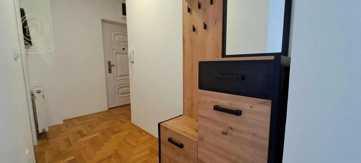 Prodaja, dvosoban stan, 56m², Rotkvarija, Novi Sad Sve Podlokacije