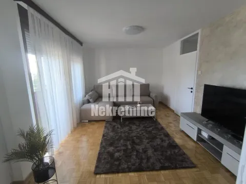 Rent, one bedroom apartment, 43m², Vračar Sve Podlokacije, Beograd - image 3
