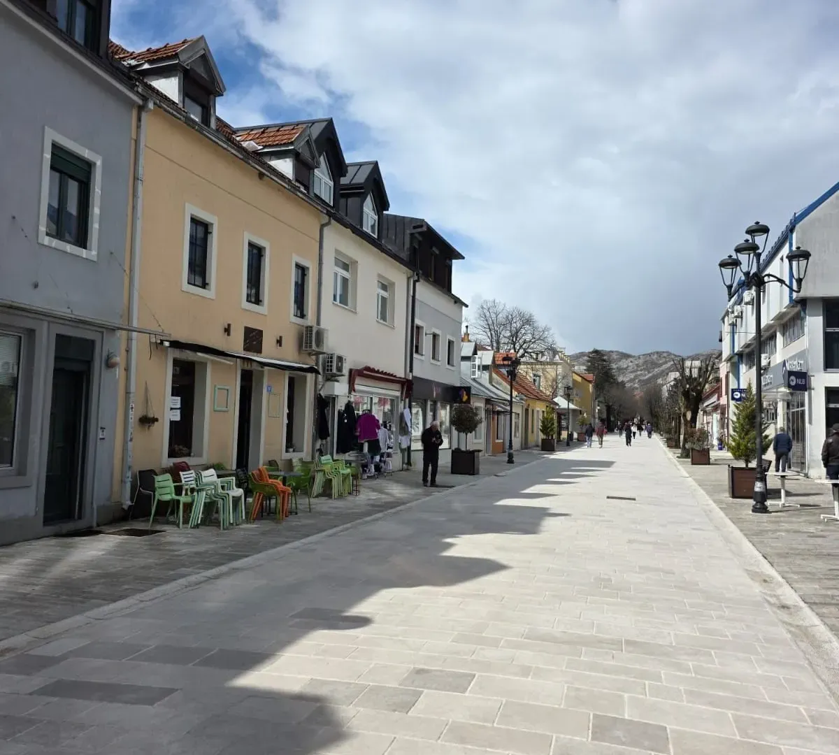 Rent, office space, 80m², Cetinje, Crna Gora
