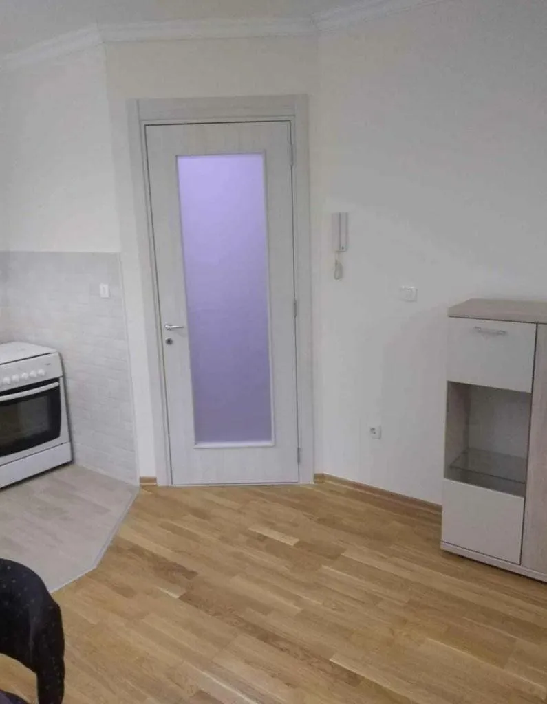 Izdavanje, jednosoban stan, 47m², Ljubović, Podgorica