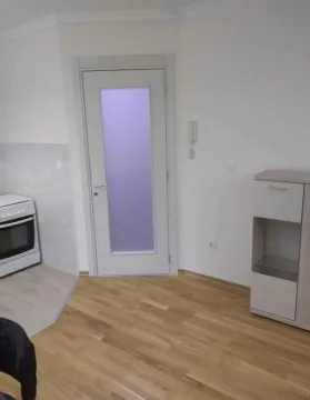 Izdavanje, jednosoban stan, 47m², Ljubović, Podgorica - image 6