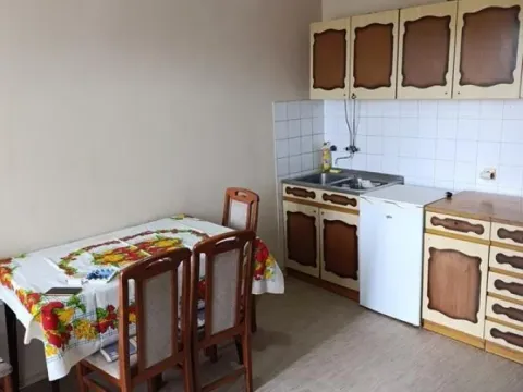 Sale, one bedroom apartment, 35m², Miljakovac, Rakovica - image 2