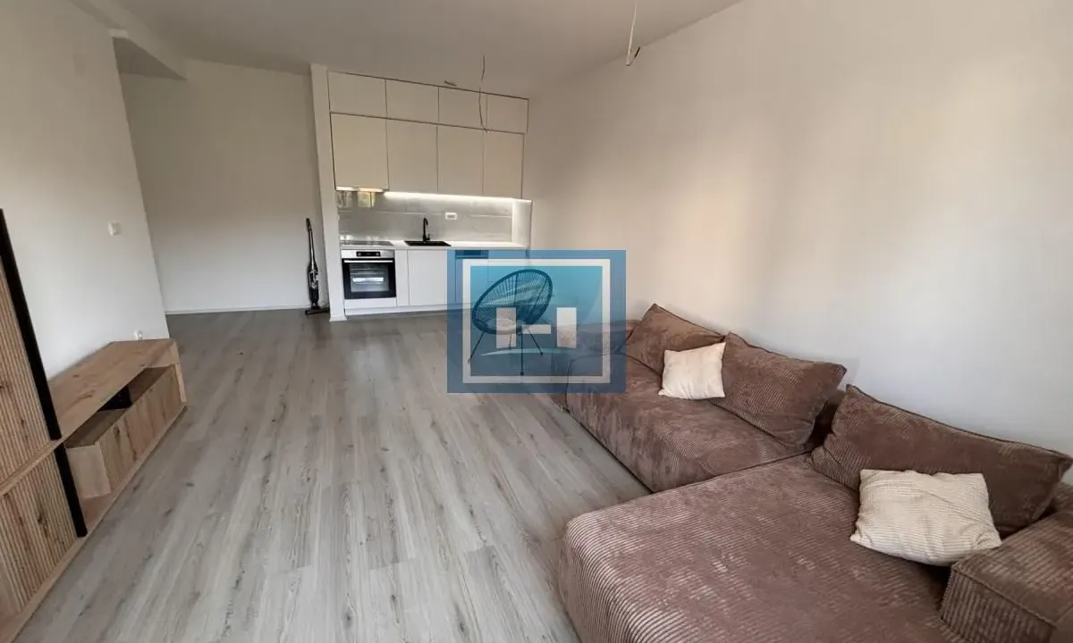 Prodaja, dvosoban stan, 56m², Centar, Jagodina