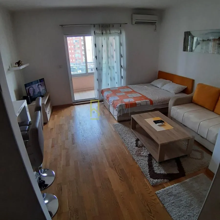 Sale, studio apartment, 33m², City Kvart, Podgorica
