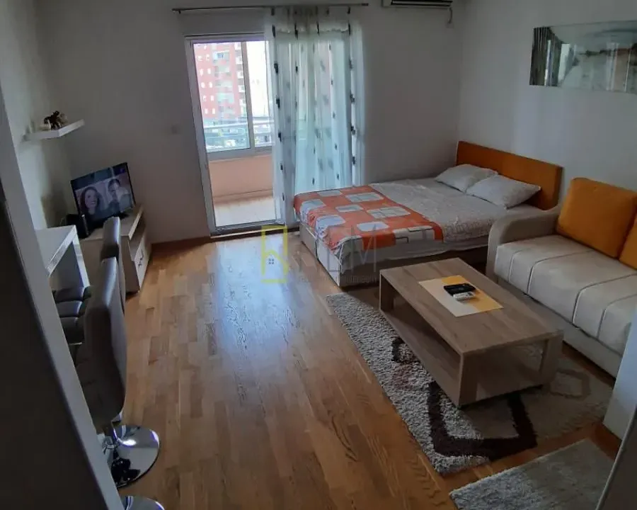 Prodaja, garsonjera, 33m², City Kvart, Podgorica