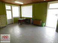 Izdavanje, poslovni prostor, 150m², Petrovac, Kragujevac - image 8