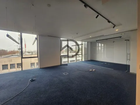 Izdavanje, poslovni prostor, 260m², Centar, Podgorica - image 2