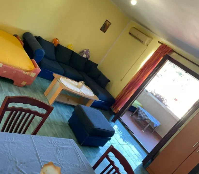 Rent, one bedroom apartment, 42m², Bijela, Herceg Novi