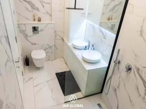 Izdavanje, jednosoban stan, 60m², Stara Varoš, Podgorica - image 10