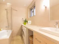 Prodaja, dvosoban stan, 119m², Kotor, Crna Gora - image 16