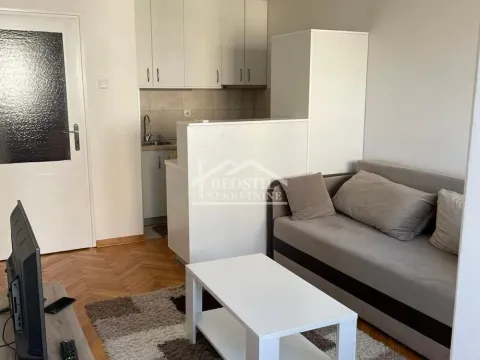 Rent, two bedroom apartment, 41m², Novi Beograd Blok 1 Fontana, Novi Beograd Sve Podlokacije - image 2
