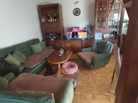 Izdavanje, četvorosoban stan, 85m², Kumodraž 1, Kumodraž Sve Podlokacije - image 2