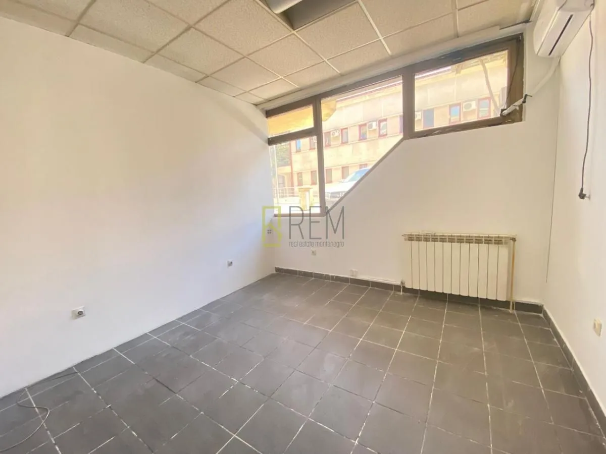 Sale, office space, 190m², Ljubović, Podgorica