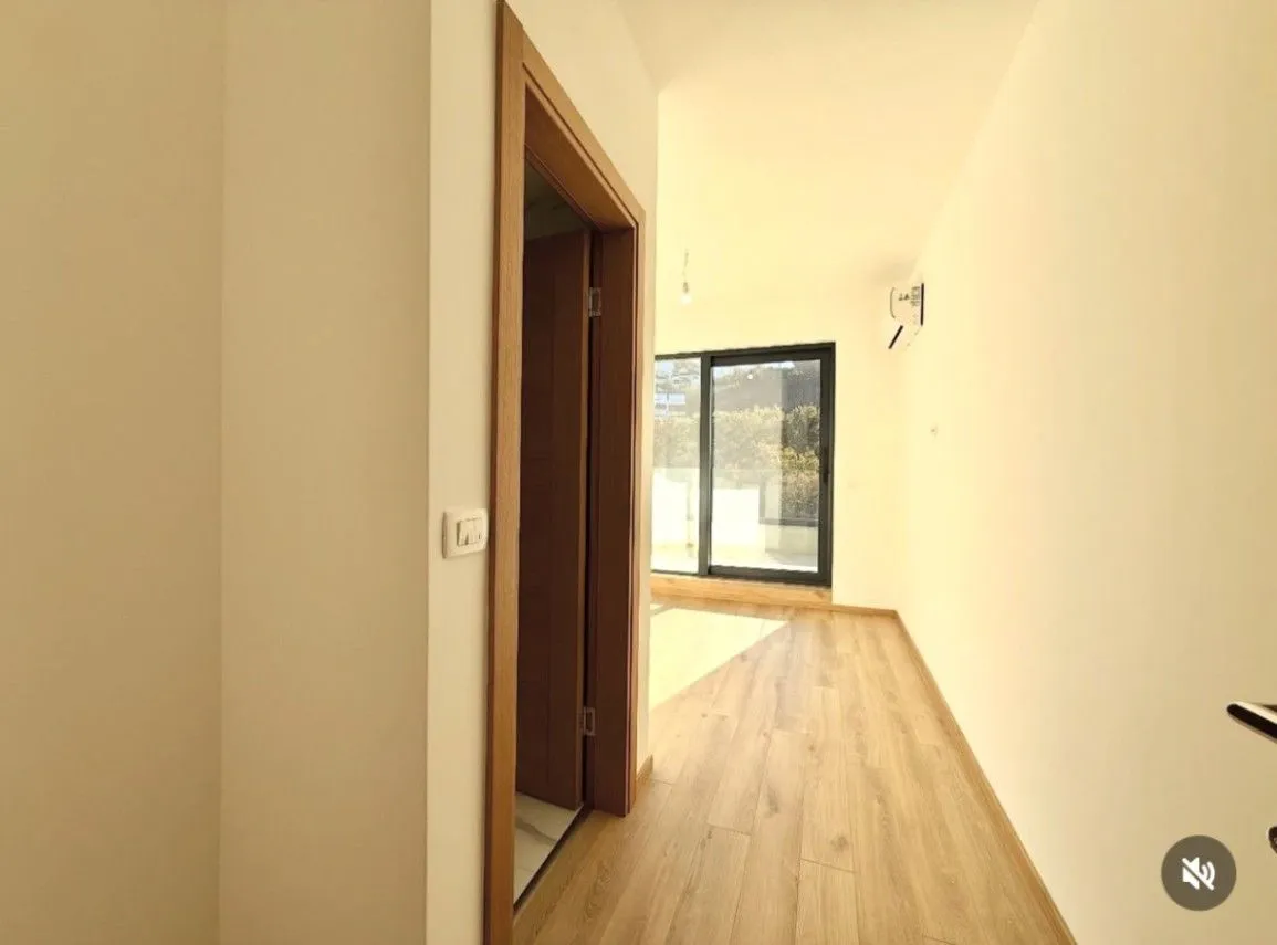Sale, two bedroom apartment, 114m², Kamenovo, Budva