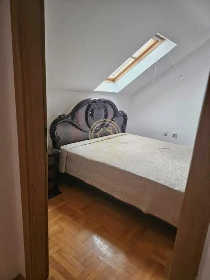 Prodaja, trosoban stan, 75m², Medijana, Niš