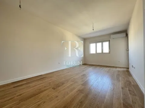 Prodaja, jednosoban stan, 48m², Central Point, Podgorica - image 6