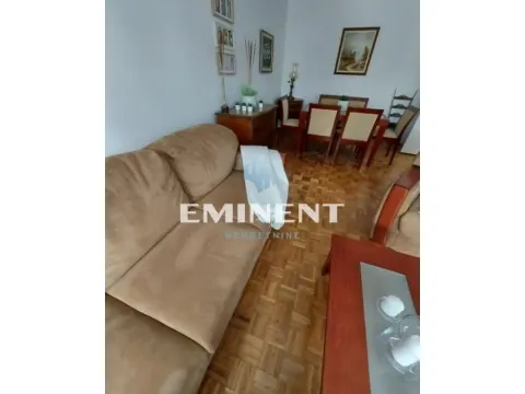 Izdavanje, dvosoban stan, 65m², Slavija, Vračar Sve Podlokacije