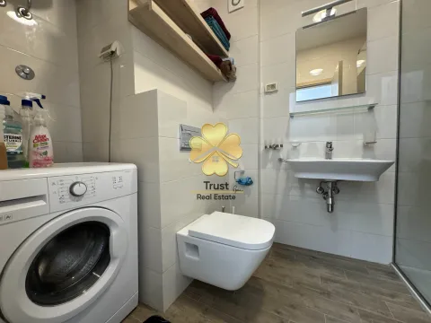 Izdavanje, jednosoban stan, 53m², City Kvart, Podgorica - image 2