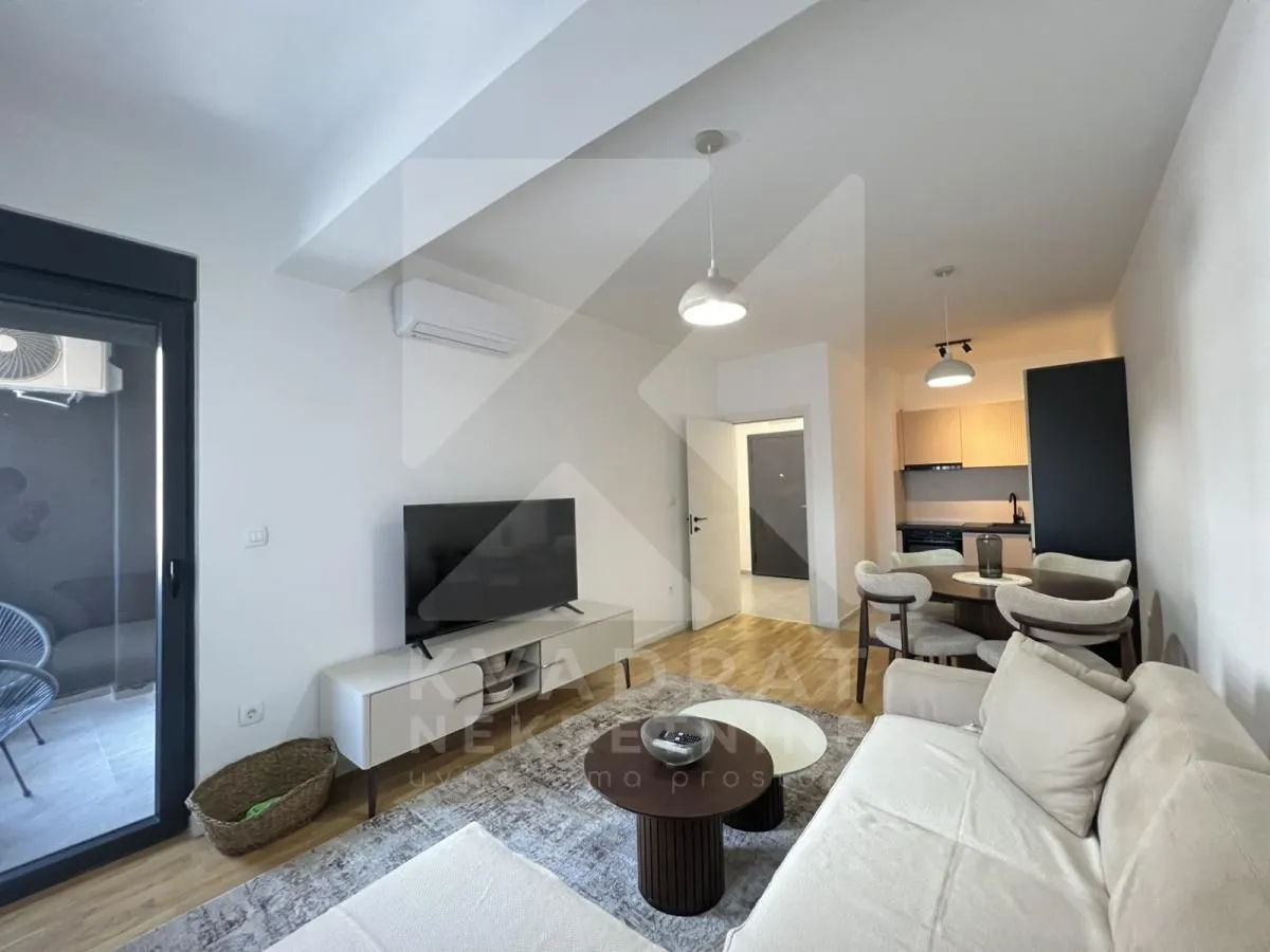Rent, one bedroom apartment, 43m², Stari Aerodrom, Podgorica