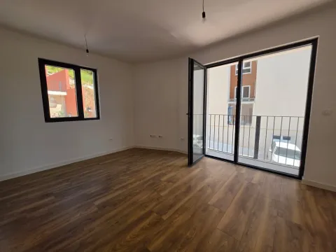 Prodaja, jednosoban stan, 40m², Budva, Crna Gora - image 10