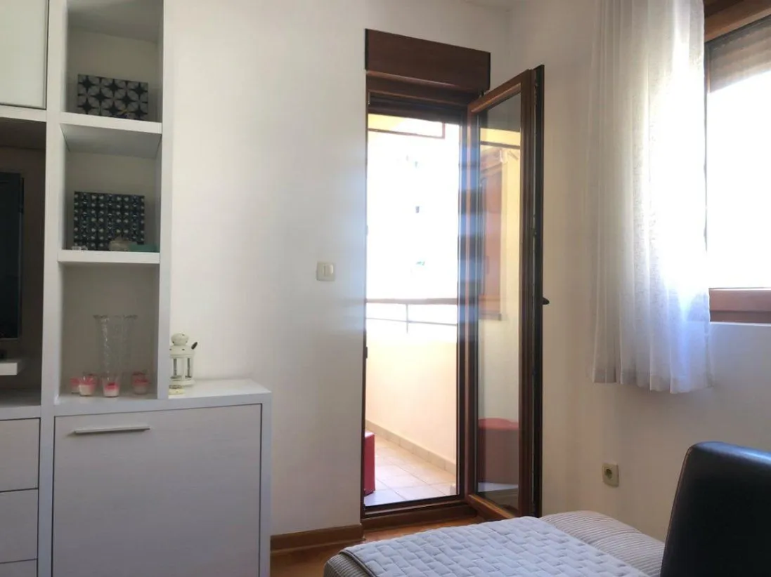 Sale, one bedroom apartment, 44m², Stari Aerodrom, Podgorica