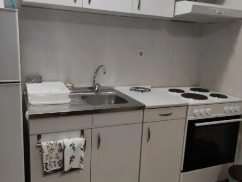 Izdavanje, garsonjera, 26m², Grbavica, Novi Sad Sve Podlokacije - image 7
