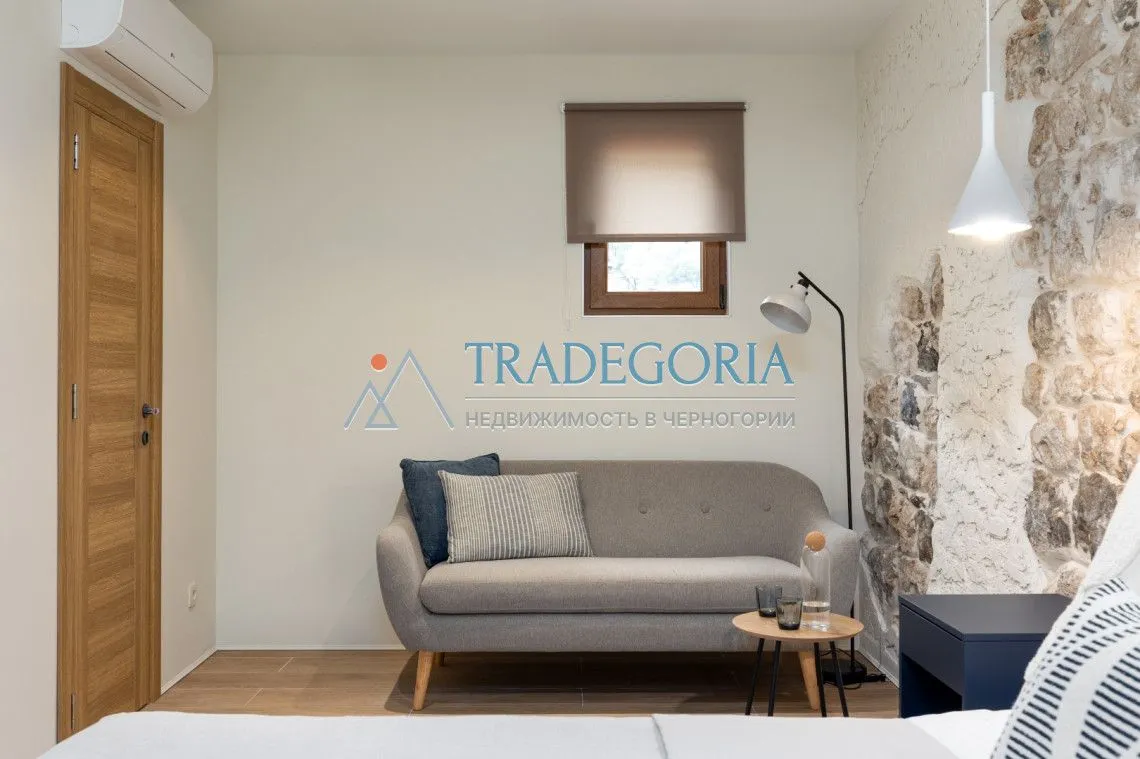 Prodaja, kuća, 170m², Škaljari, Kotor