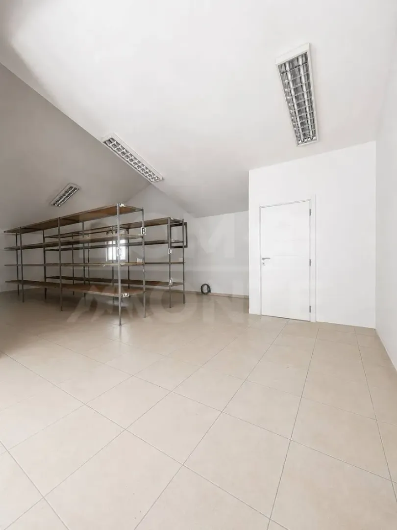 Rent, office space, 97m², Tivat, Crna Gora