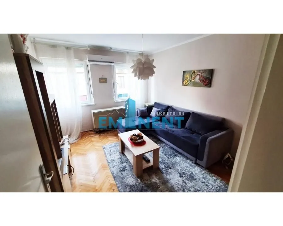 Rent, two bedroom apartment, 55m², Palata Pravde, Beograd